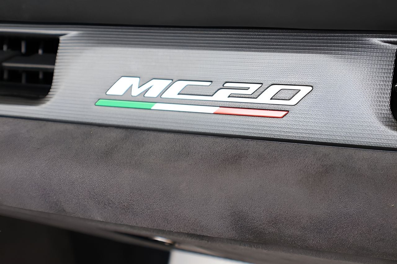 2024 Maserati MC20 Cielo