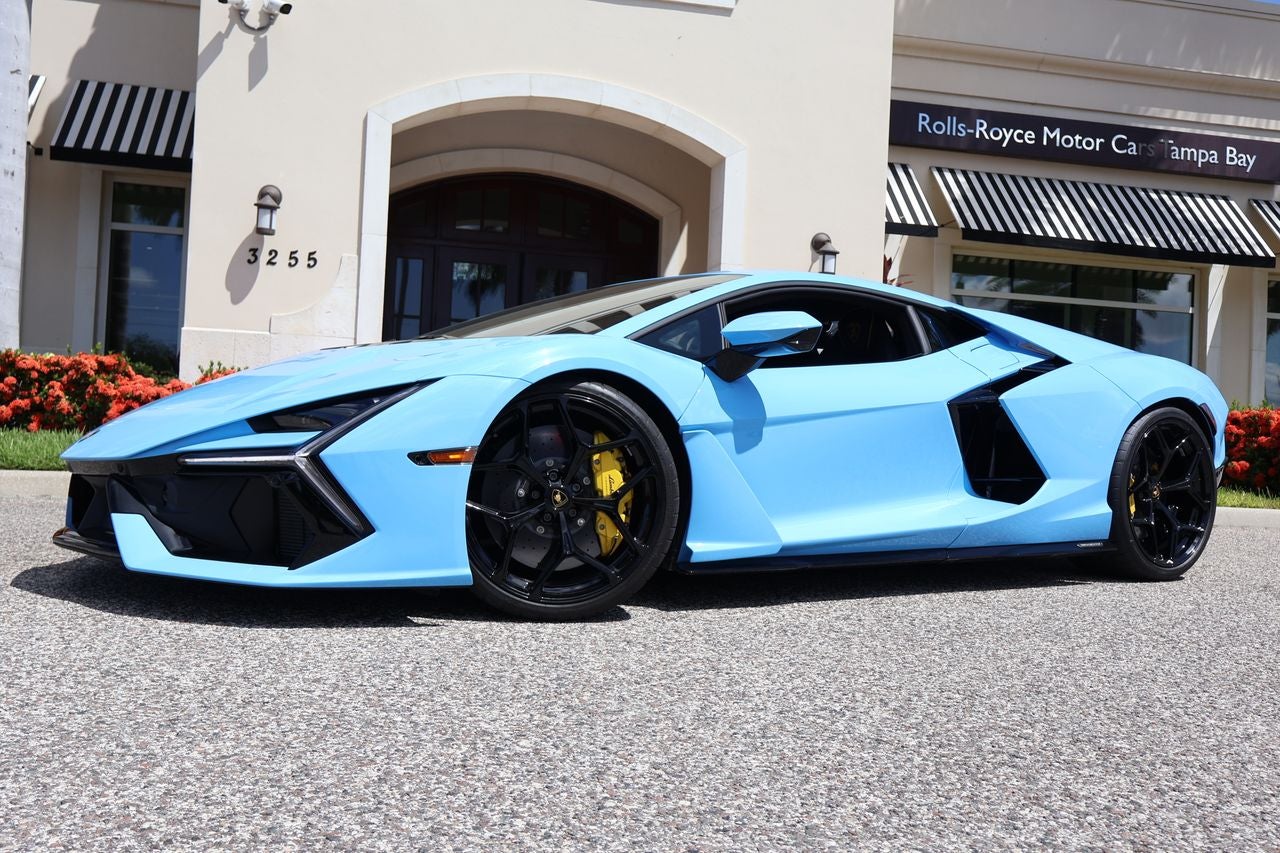 2025 Lamborghini Revuelto Coupe
