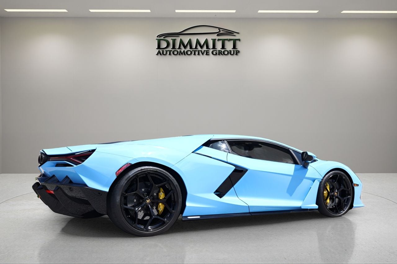 2025 Lamborghini Revuelto Coupe