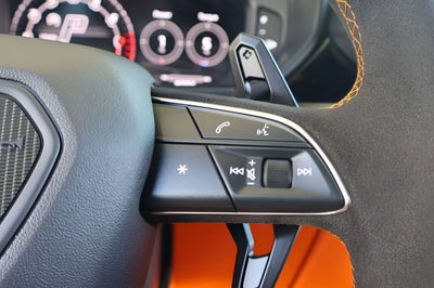 2022 Lamborghini Urus Base