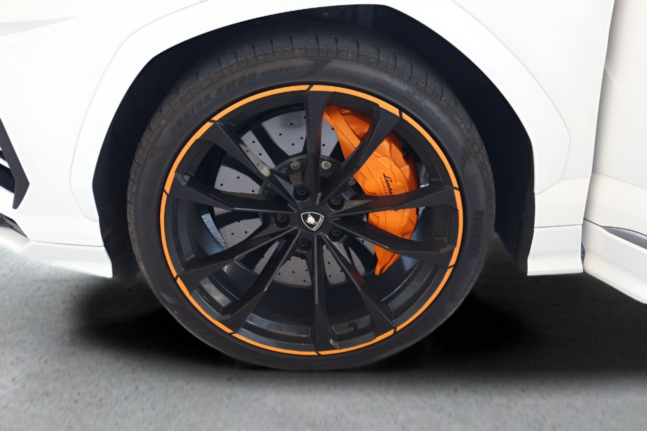 2022 Lamborghini Urus Base