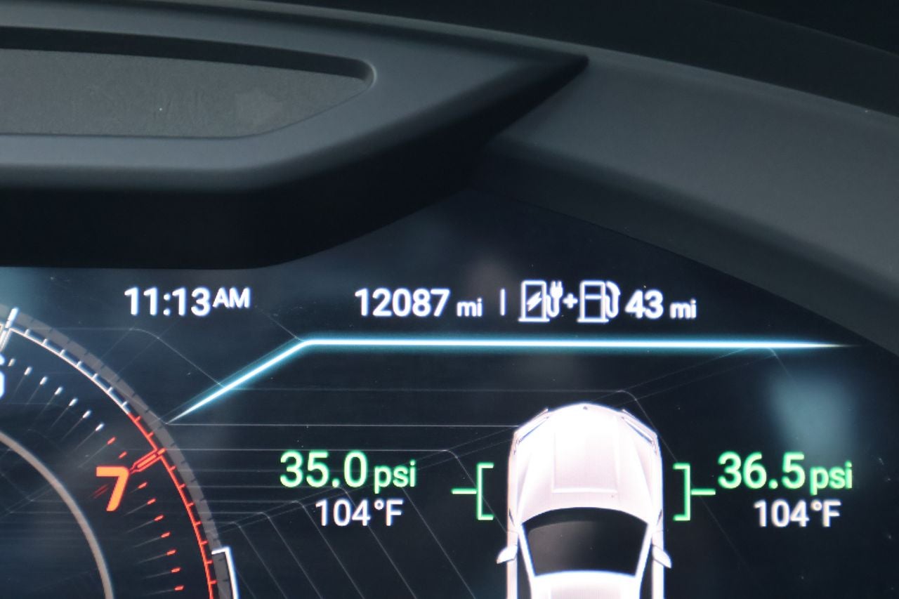 2025 Lamborghini Urus SE