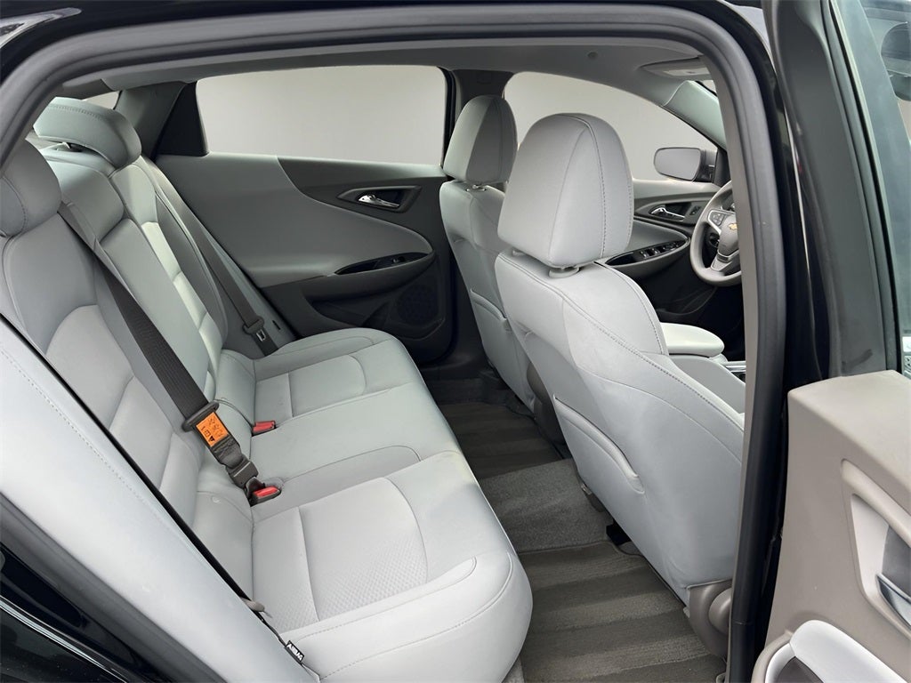 2017 Chevrolet Malibu LS 1LS