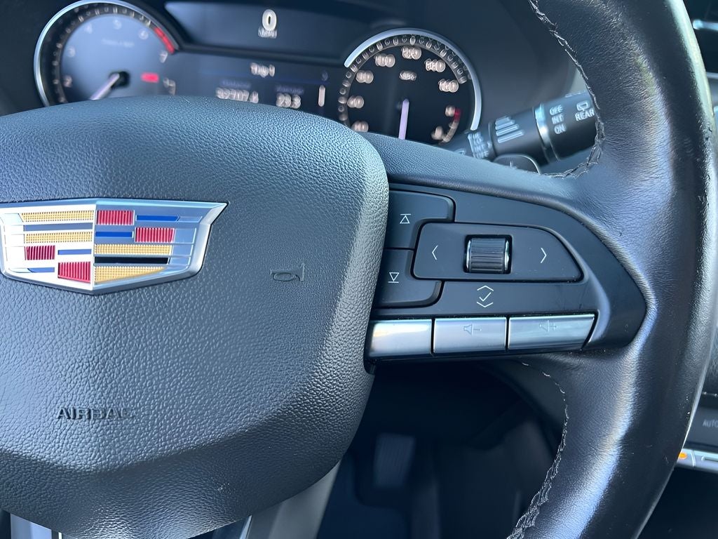 2023 Cadillac XT4 Luxury