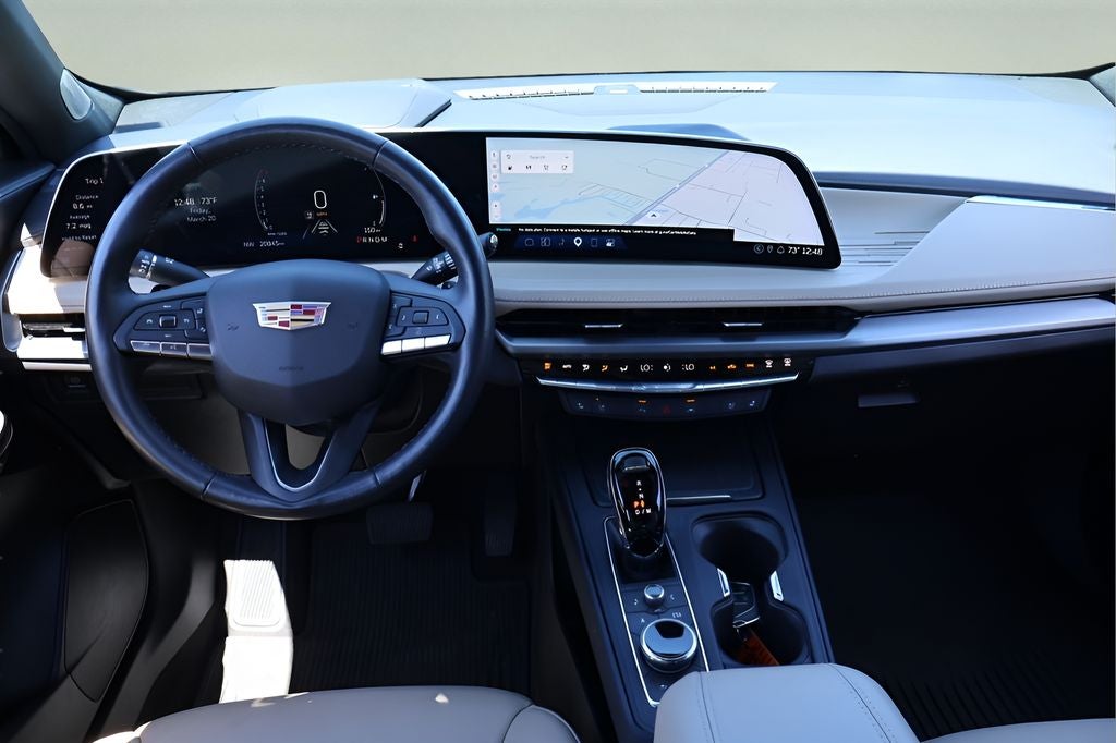 2024 Cadillac XT4 Premium Luxury