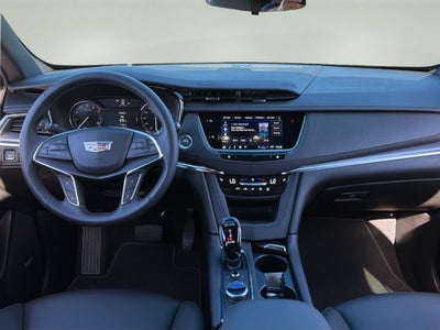 2026 Cadillac XT5 Luxury