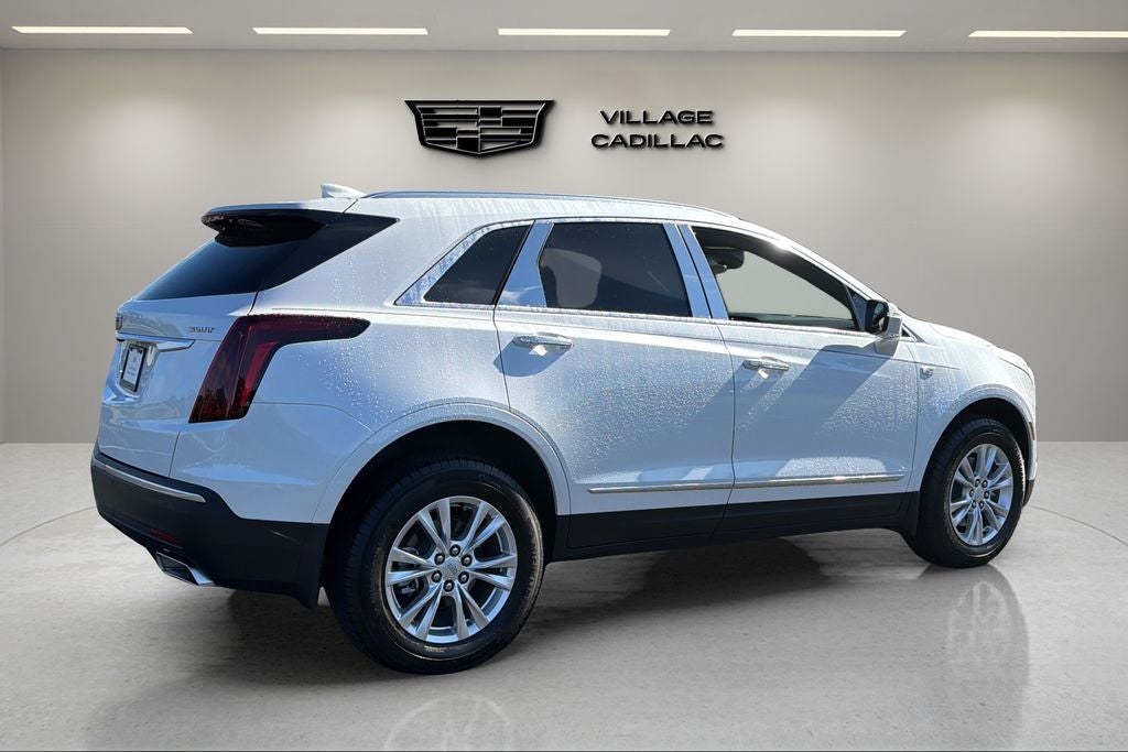 2026 Cadillac XT5 Luxury