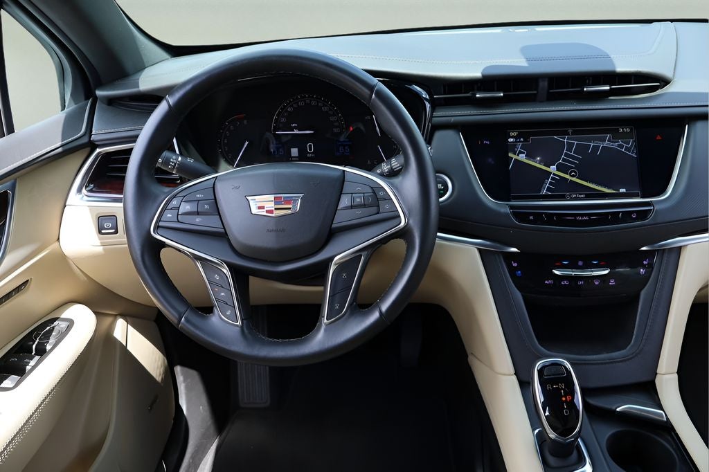 2018 Cadillac XT5 Premium Luxury