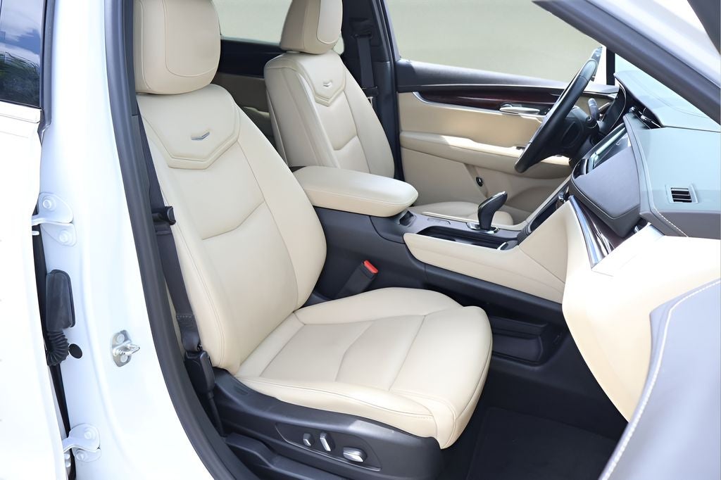 2018 Cadillac XT5 Premium Luxury