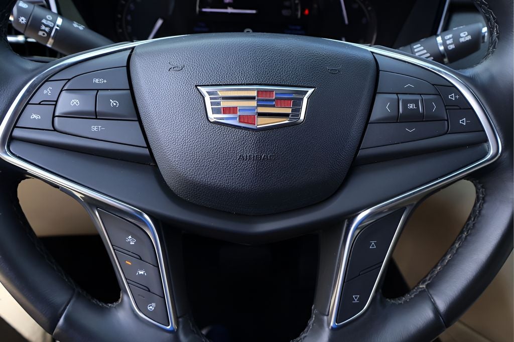 2018 Cadillac XT5 Premium Luxury