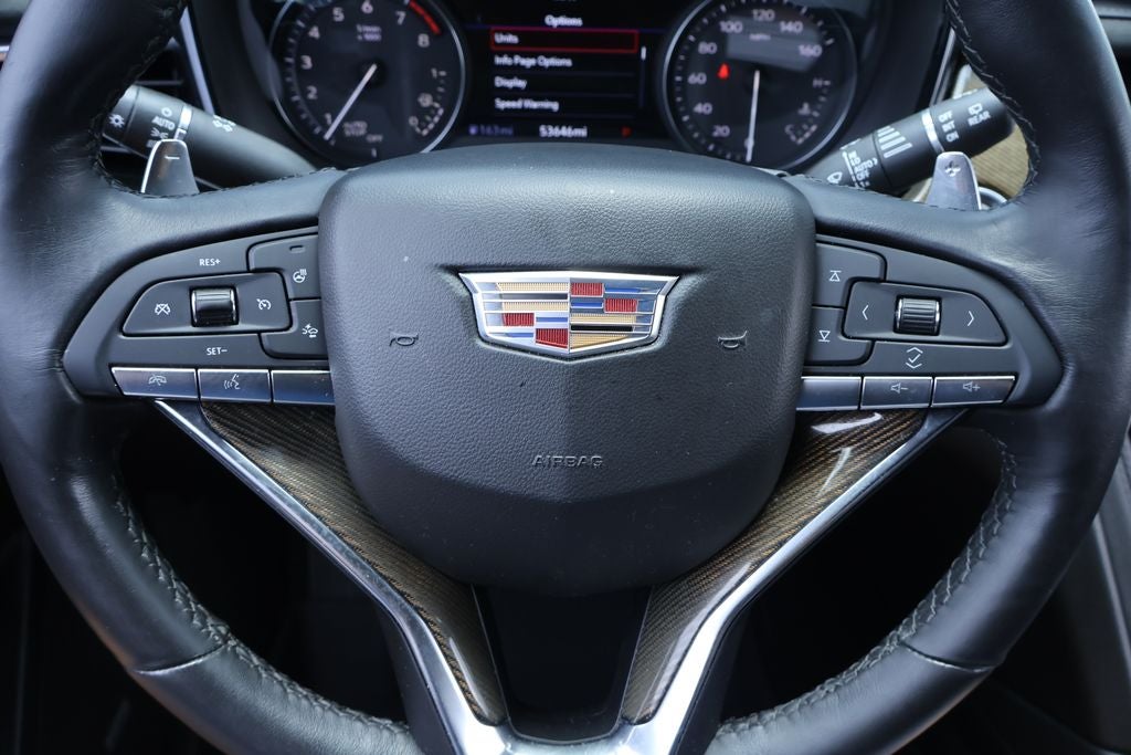 2020 Cadillac XT6 Sport