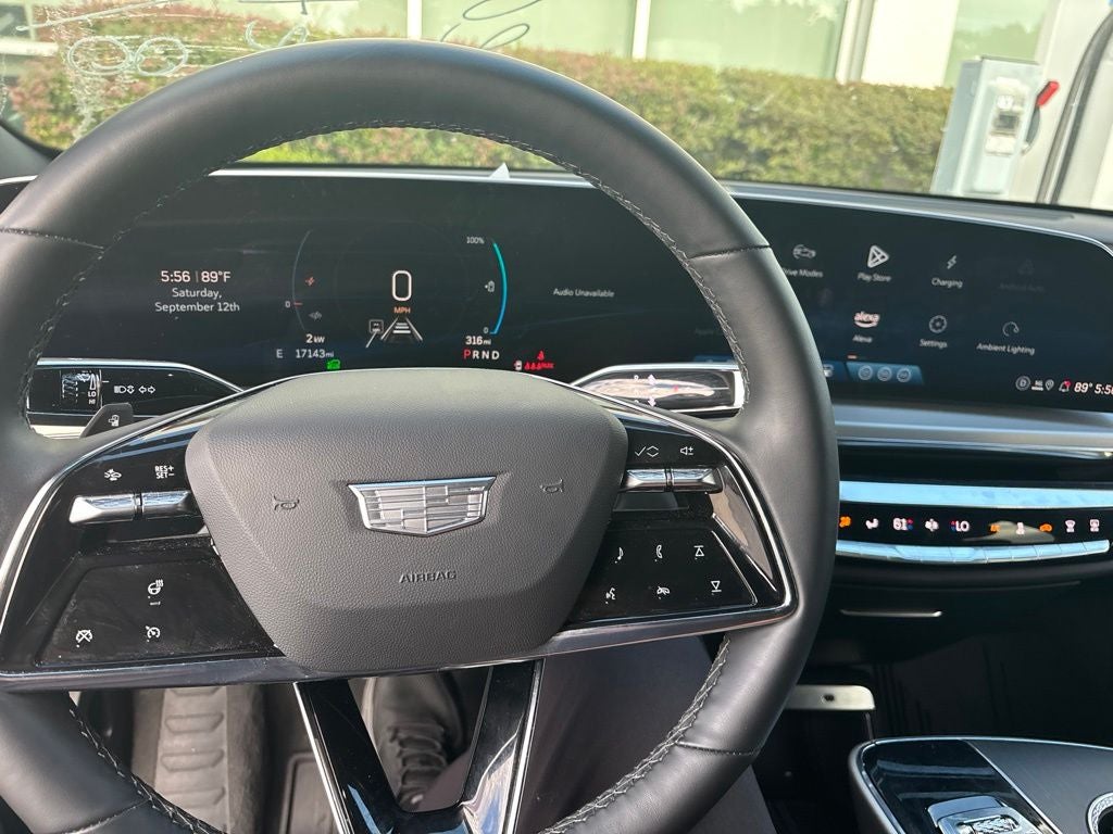 2025 Cadillac LYRIQ Luxury