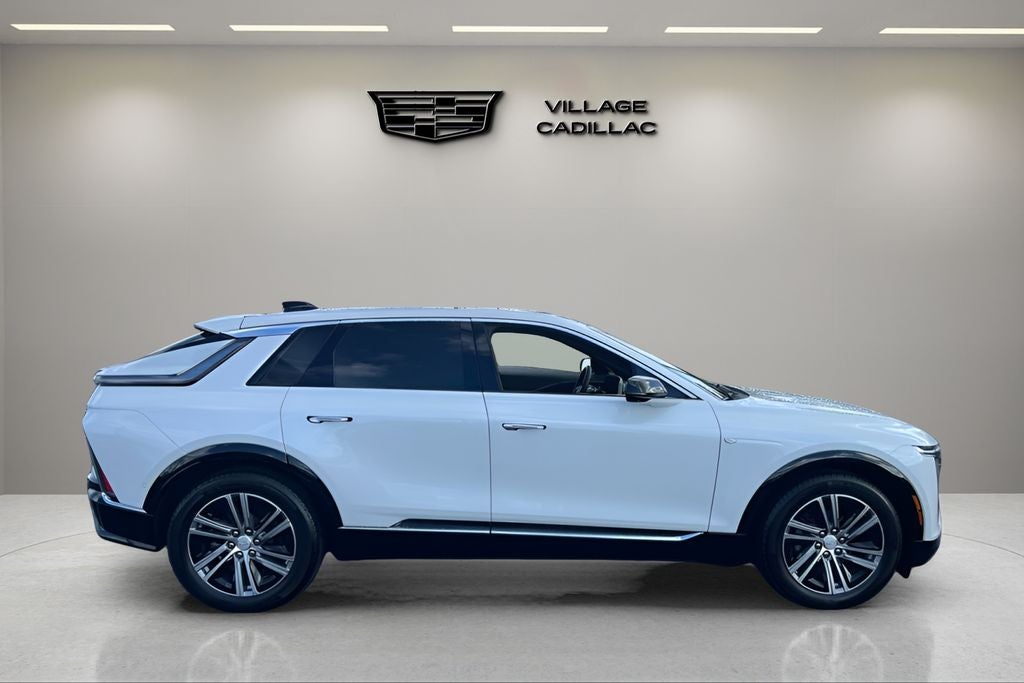 2024 Cadillac LYRIQ Luxury