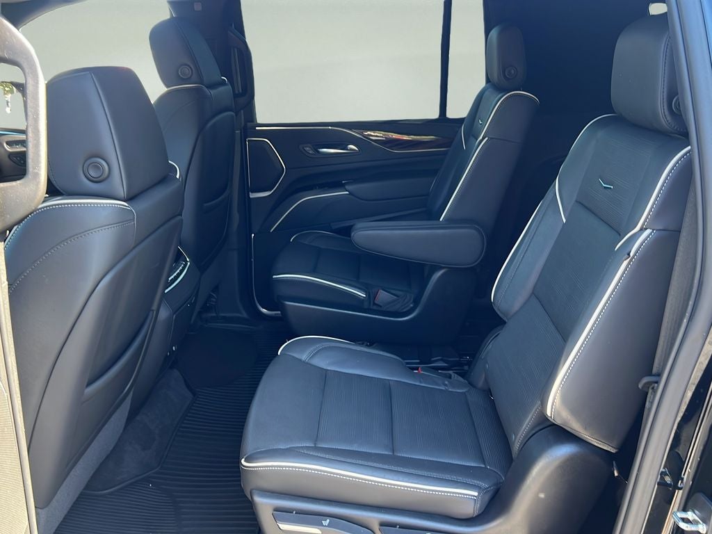 2024 Cadillac Escalade ESV Premium