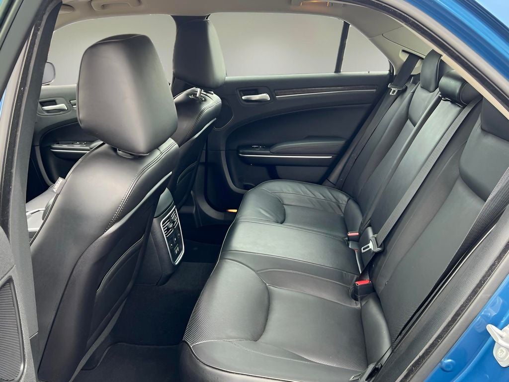 2023 Chrysler 300 Touring