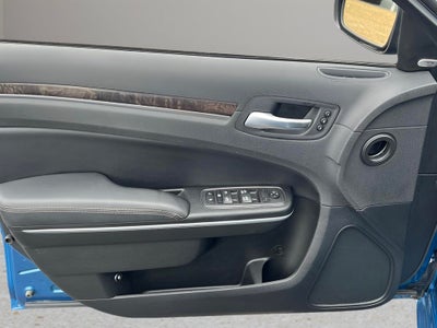 2023 Chrysler 300 Touring