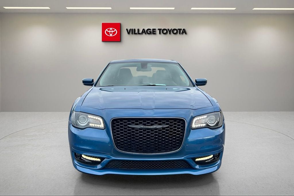 2023 Chrysler 300 Touring