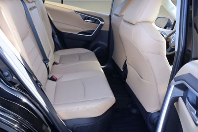 2025 Toyota RAV4 Hybrid XLE Premium