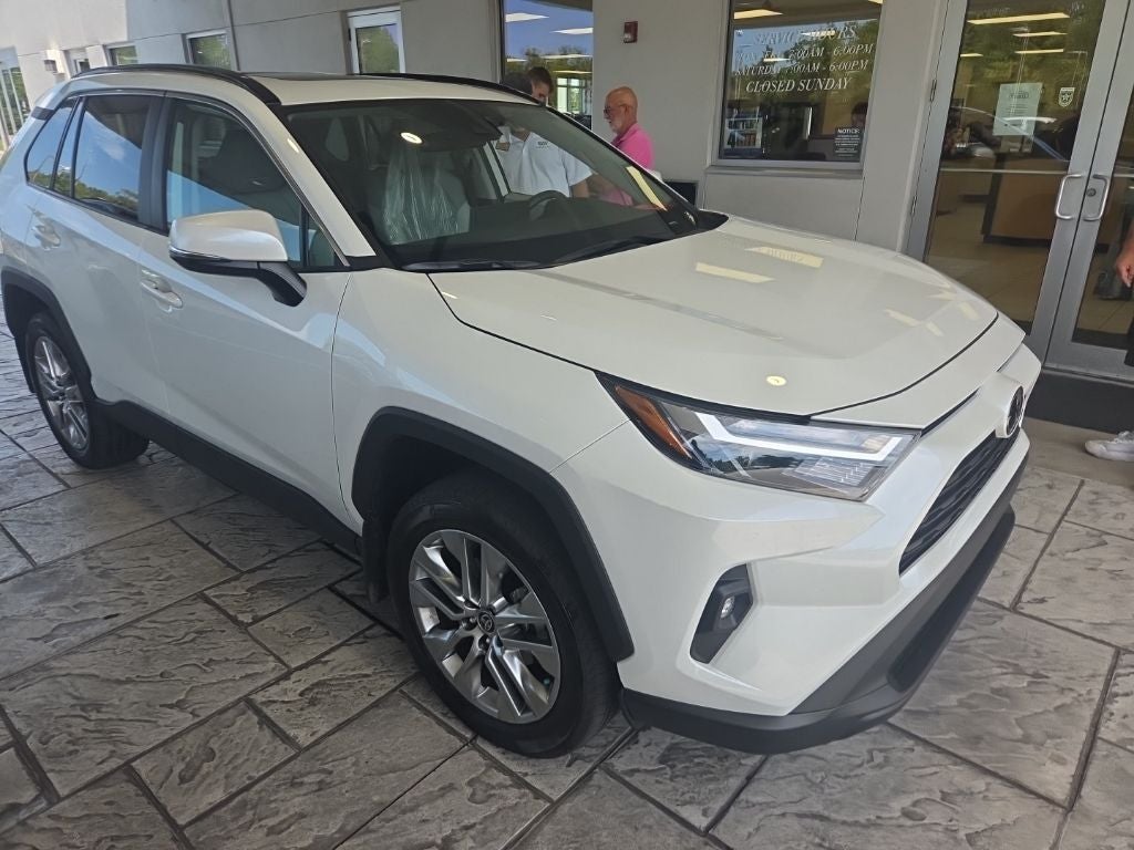 2024 Toyota RAV4 XLE Premium
