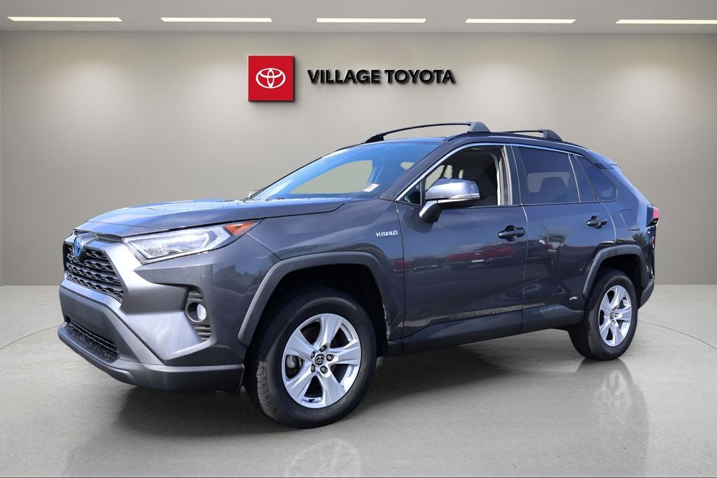 2021 Toyota RAV4 Hybrid XLE