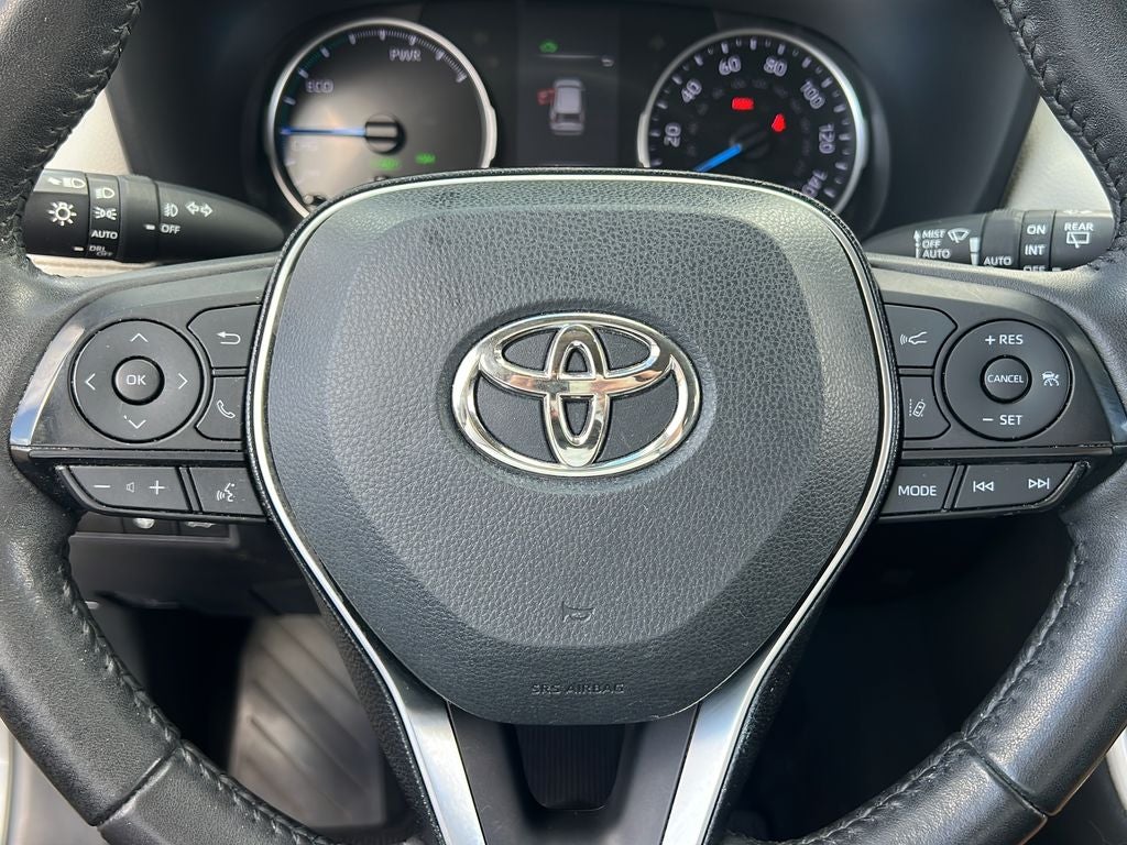2020 Toyota RAV4 Hybrid XLE