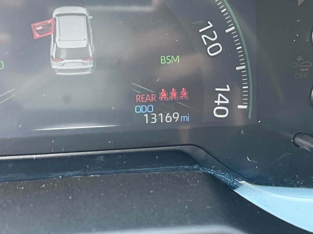 2023 Toyota RAV4 XLE