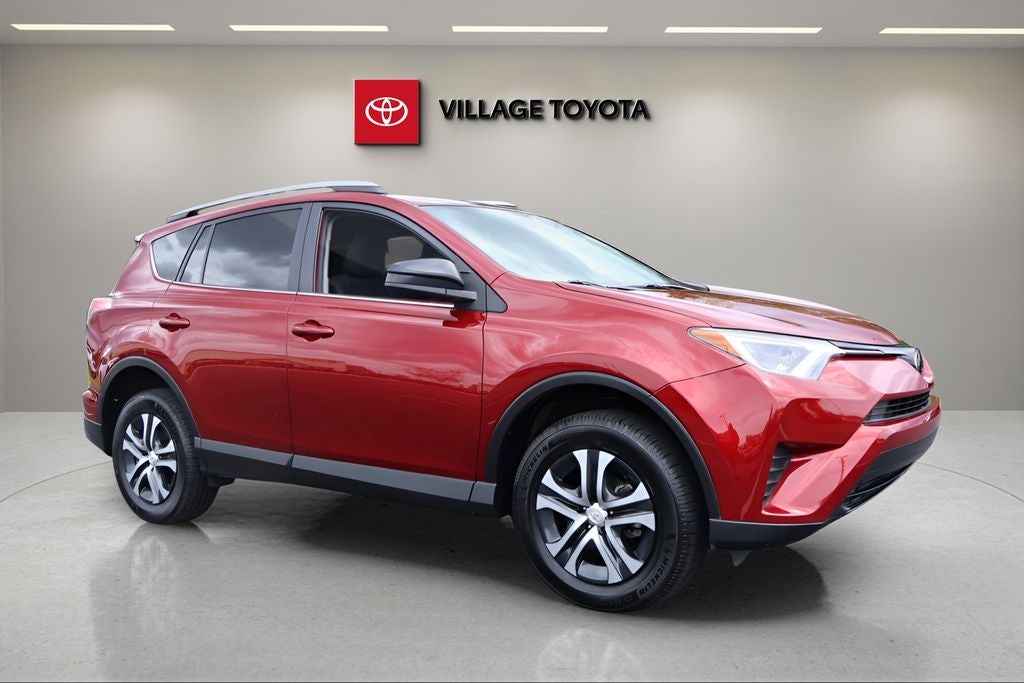 2018 Toyota RAV4 LE