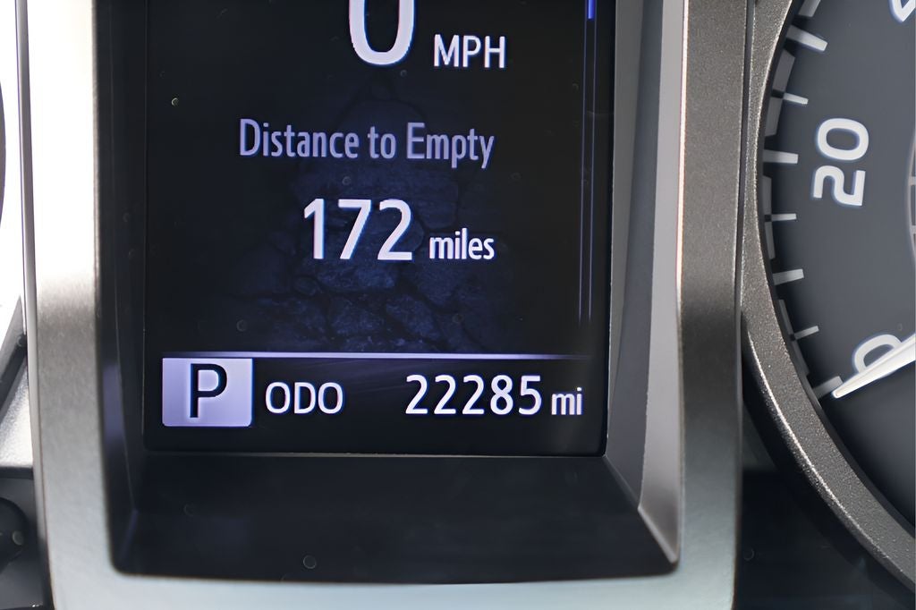 2022 Toyota Tacoma SR5 V6