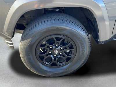 2022 Toyota Tacoma SR5 V6