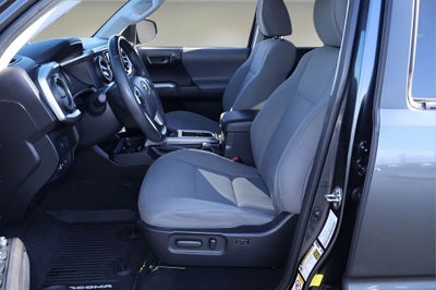 2020 Toyota Tacoma SR5 V6