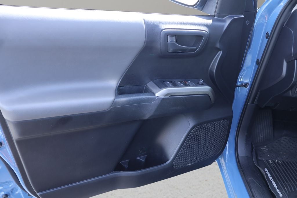 2019 Toyota Tacoma SR5 V6