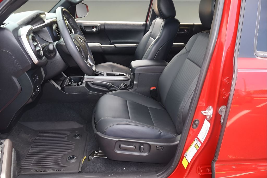 2022 Toyota Tacoma Limited V6