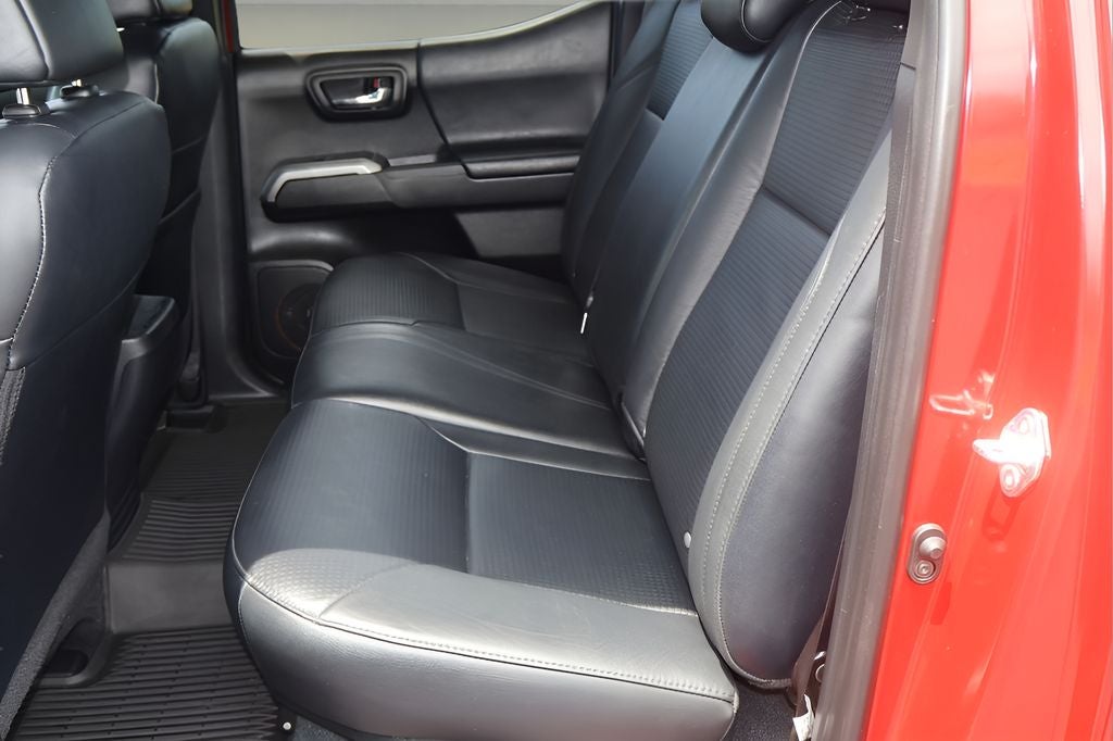 2022 Toyota Tacoma Limited V6
