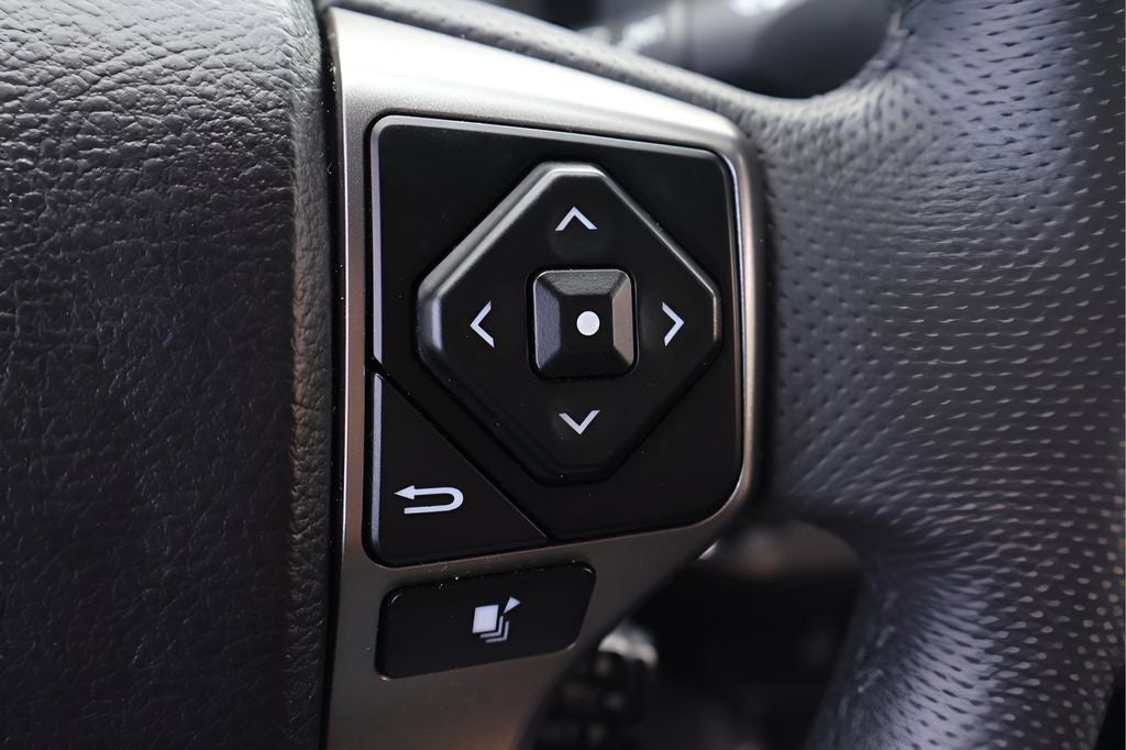 2022 Toyota Tacoma Limited V6