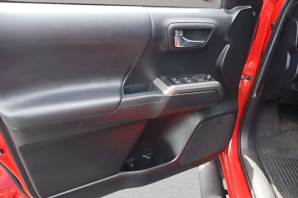 2022 Toyota Tacoma Limited V6