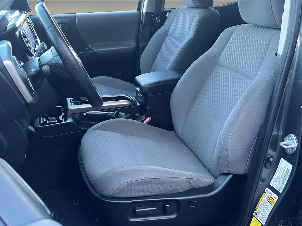 2021 Toyota Tacoma SR5 V6