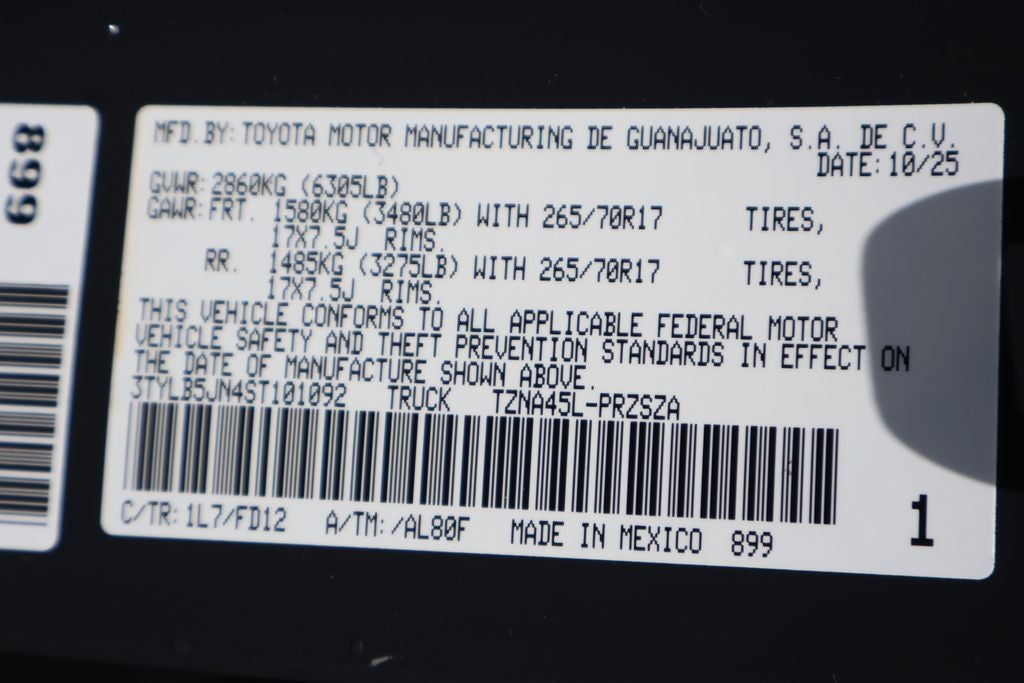 2025 Toyota Tacoma TRD Off-Road