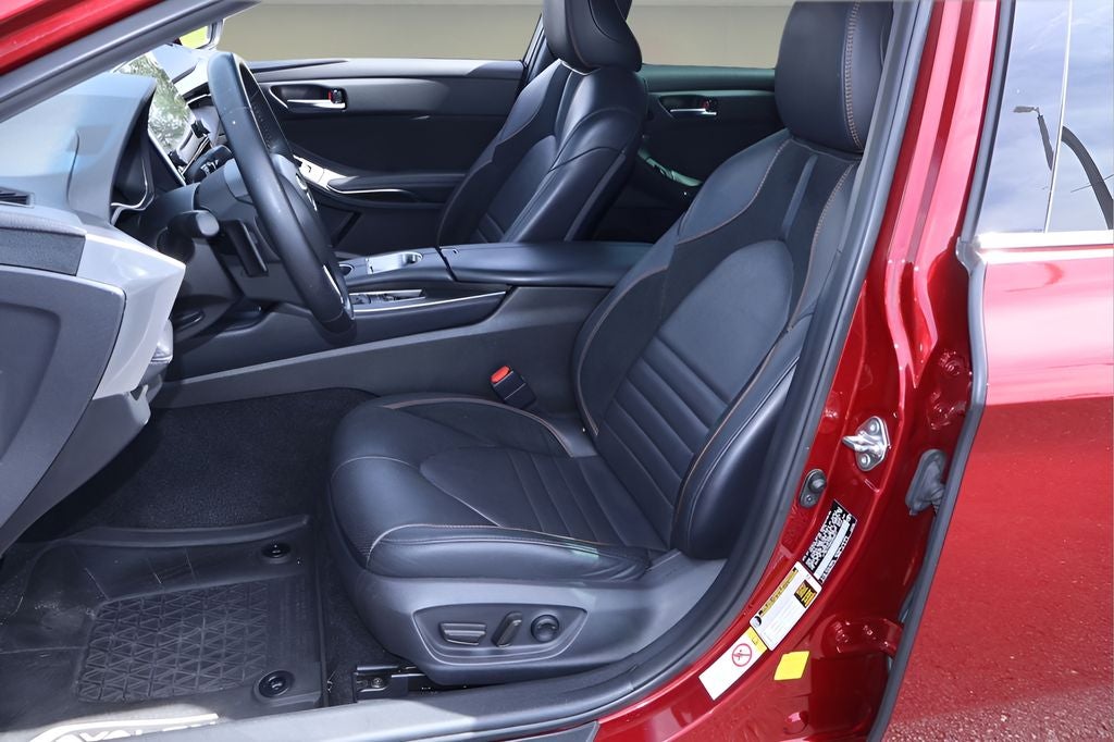 2019 Toyota Avalon Hybrid XSE