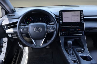 2019 Toyota Avalon Hybrid XSE