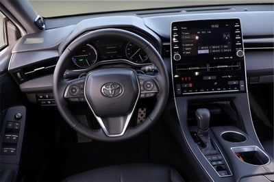 2019 Toyota Avalon Hybrid XSE