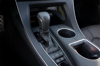 2019 Toyota Avalon Hybrid XSE