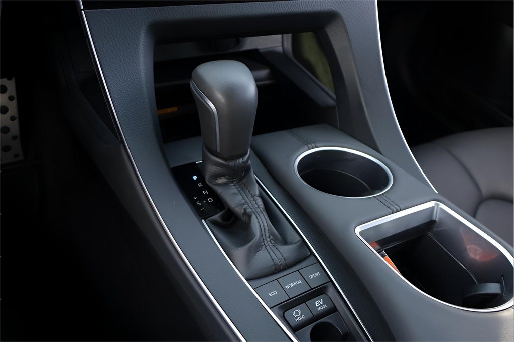 2019 Toyota Avalon Hybrid XSE