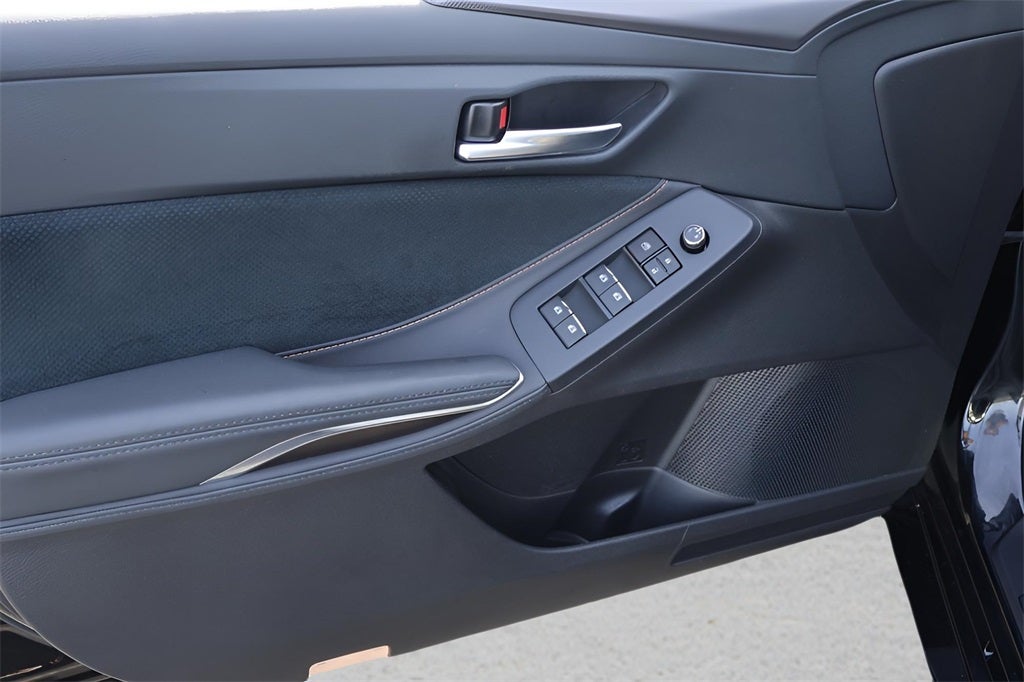 2019 Toyota Avalon Hybrid XSE