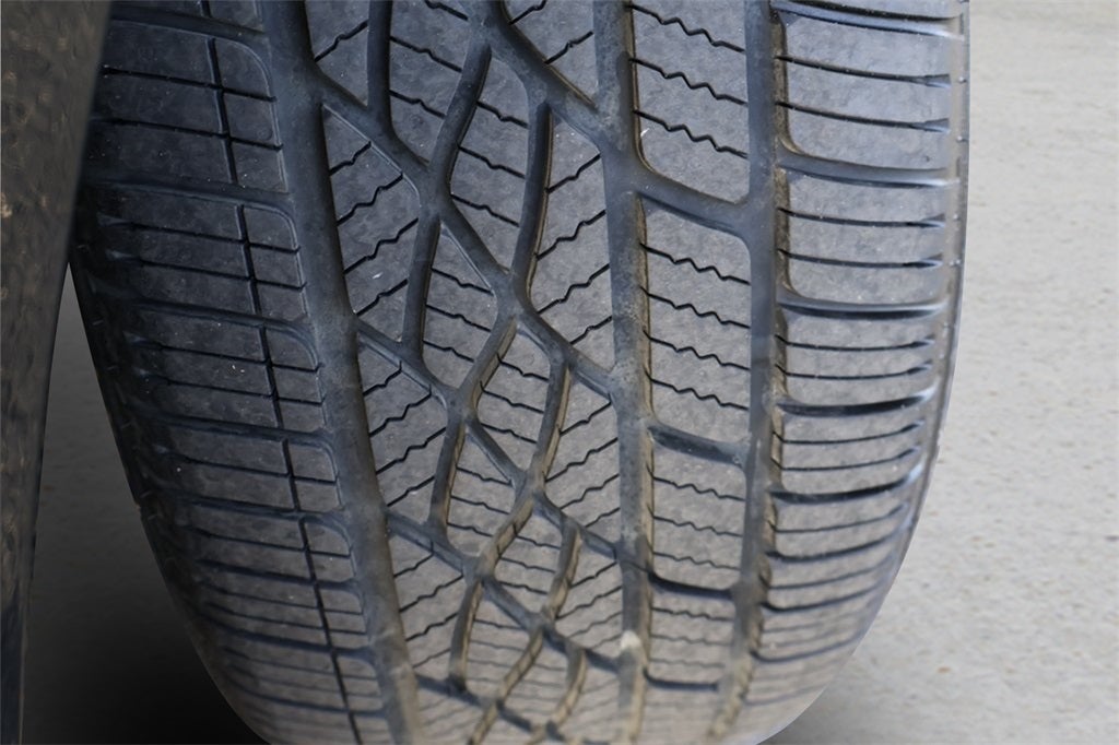 2019 Toyota Avalon Hybrid XSE