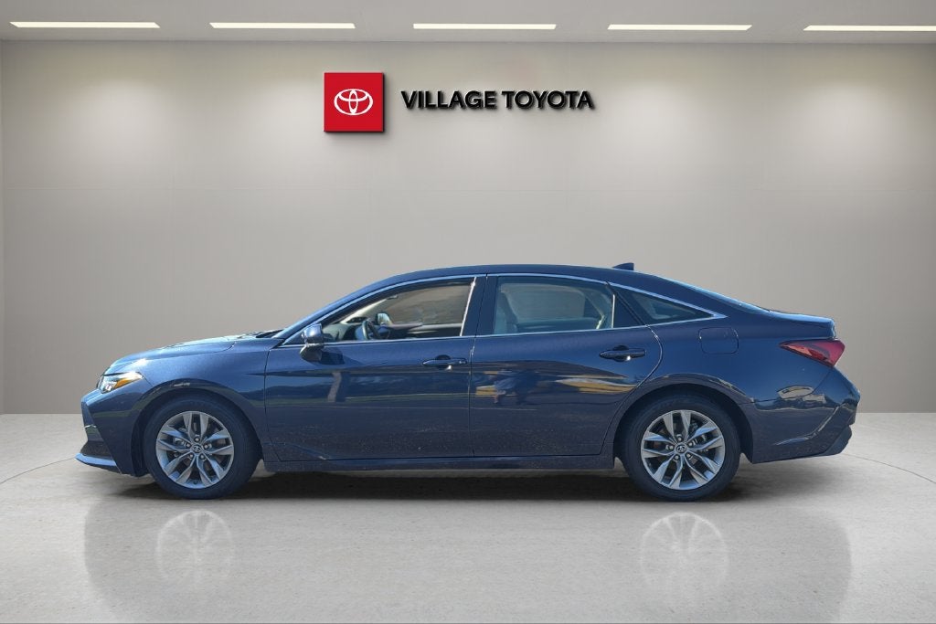 2019 Toyota Avalon XLE