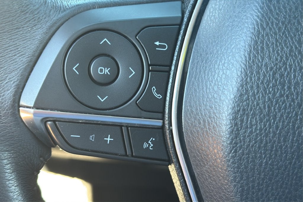 2019 Toyota Avalon XLE