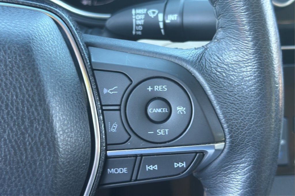 2019 Toyota Avalon XLE