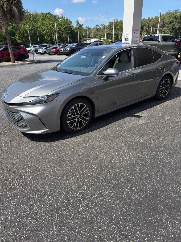 2025 Toyota Camry XLE