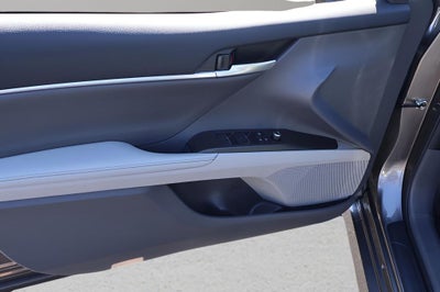 2024 Toyota Camry Hybrid XLE