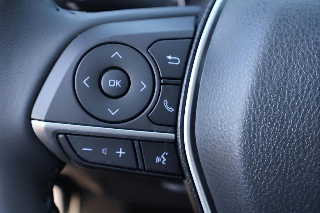 2024 Toyota Camry Hybrid XLE